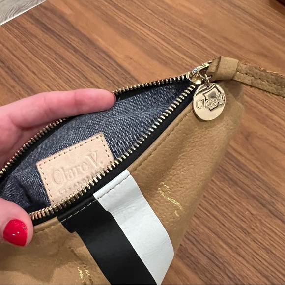 Monogram Clare V wallet clutch - Picture 4 of 4